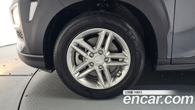 Hyundai Kona из Кореи Encar