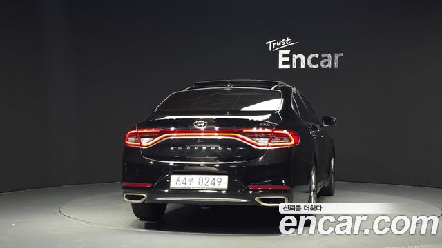 Hyundai Grandeur из Кореи Encar