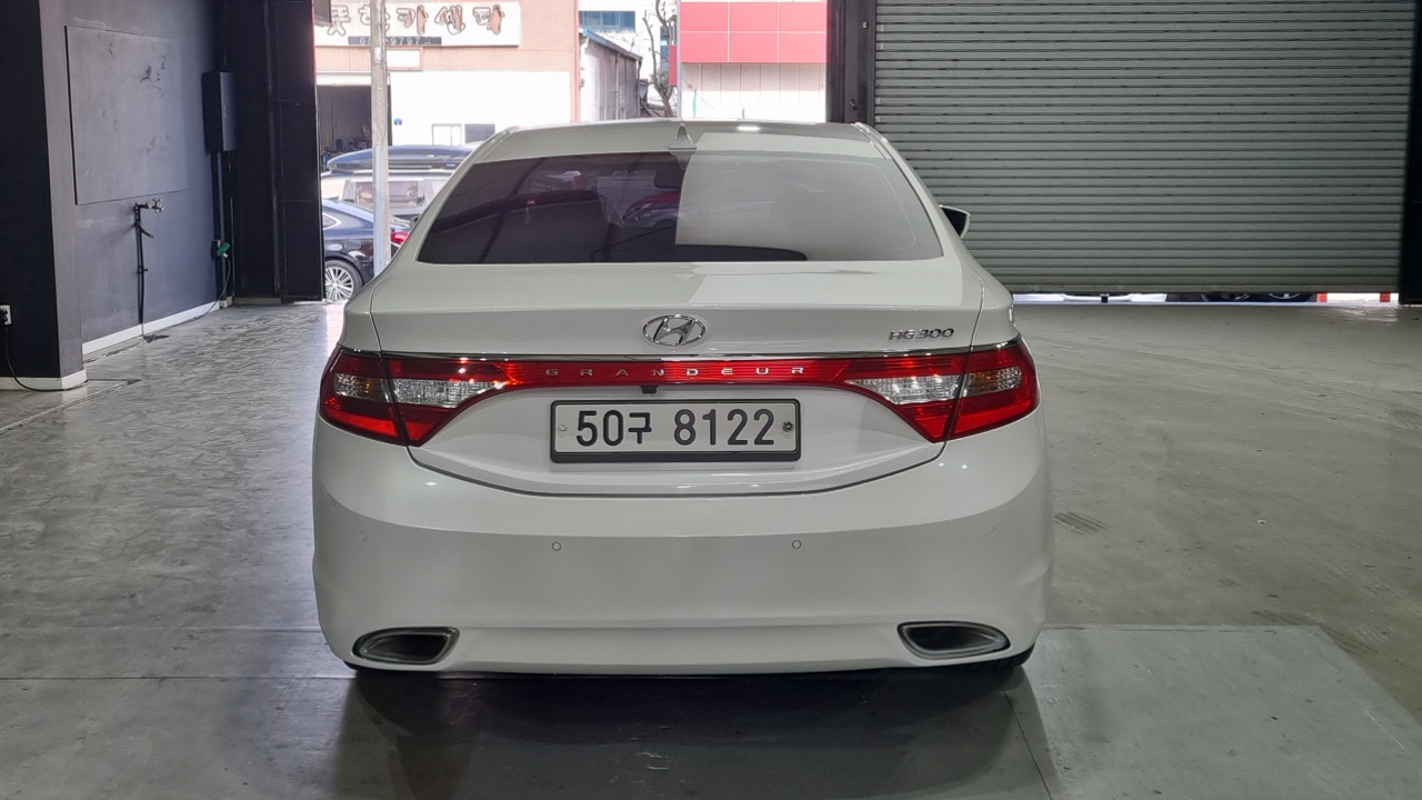Hyundai Grandeur LPG HG300 Premium — пробег 133 896 км — фото 4 из 5