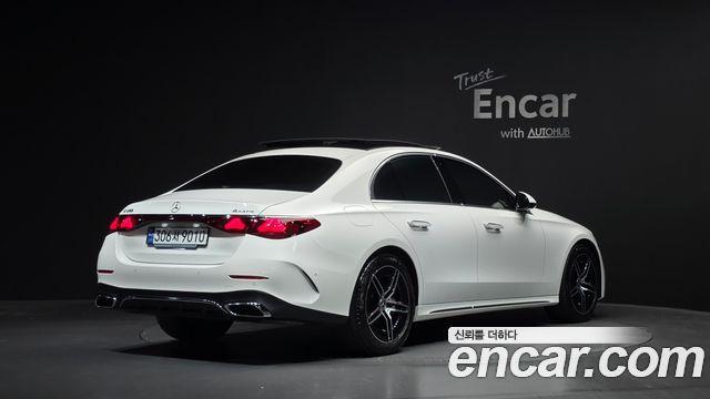 Mercedes-Benz E-Class из Кореи Encar