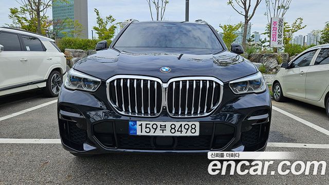 BMW X5 xDrive 40i M Sport — пробег 66 754 км — фото 1 из 5