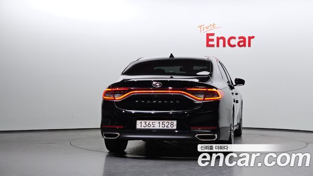 Hyundai Grandeur из Кореи Encar