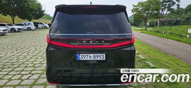 Lexus LM 500h Executive — пробег 9 км — фото 5 из 5