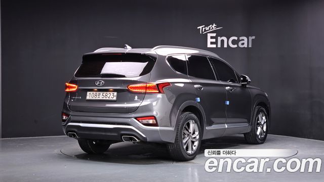 Hyundai Santafe Diesel 2.2 4WD Inspiration — пробег 155 003 км — фото 2 из 5