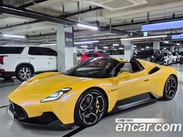 Maserati MC20 из Кореи Encar