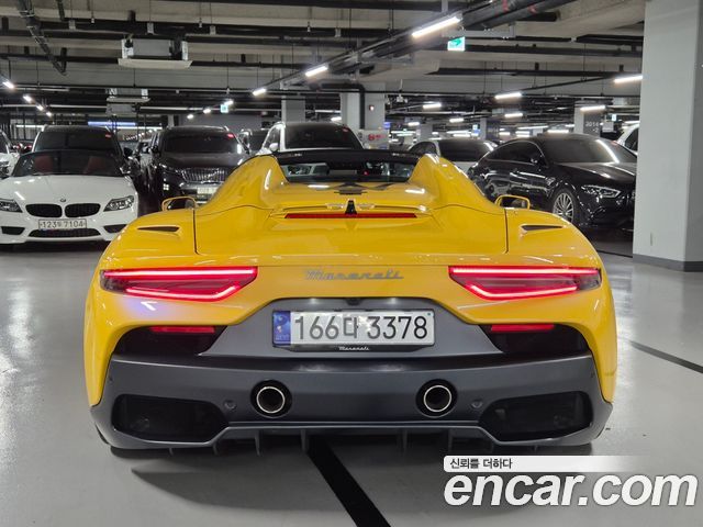 Maserati MC20 из Кореи Encar
