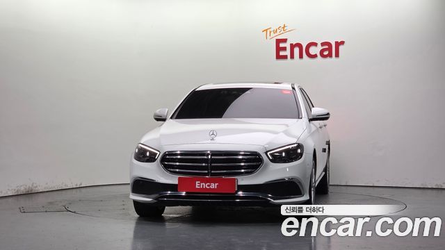 Mercedes-Benz E-Class из Кореи Encar