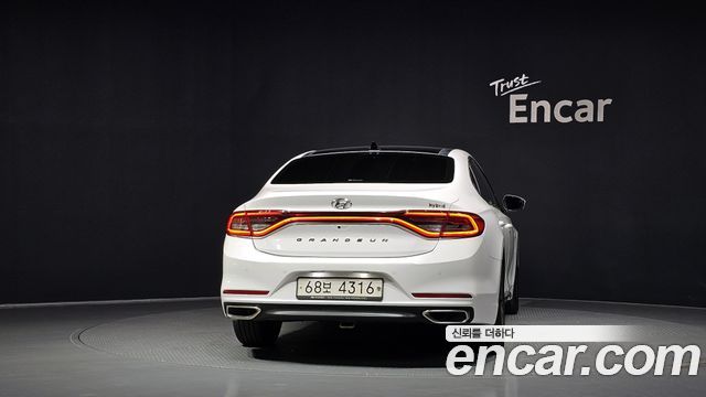 Hyundai Grandeur из Кореи Encar