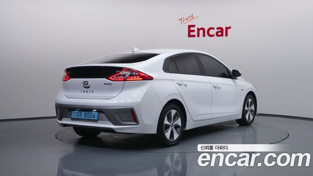 Hyundai Ioniq I — пробег 84 534 км — фото 2 из 5