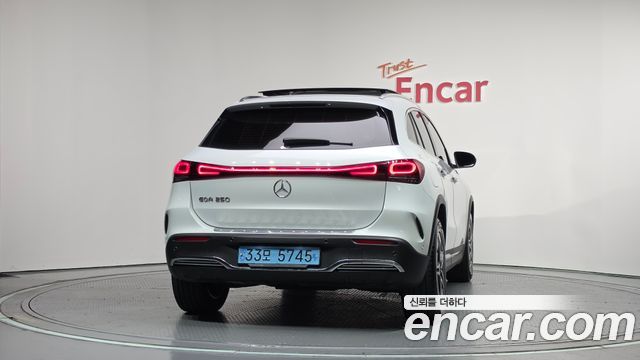Mercedes-Benz EQA EQA250 AMG Package — пробег 48 023 км — фото 4 из 5