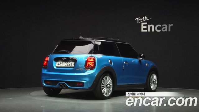 Mini Cooper из Кореи Encar