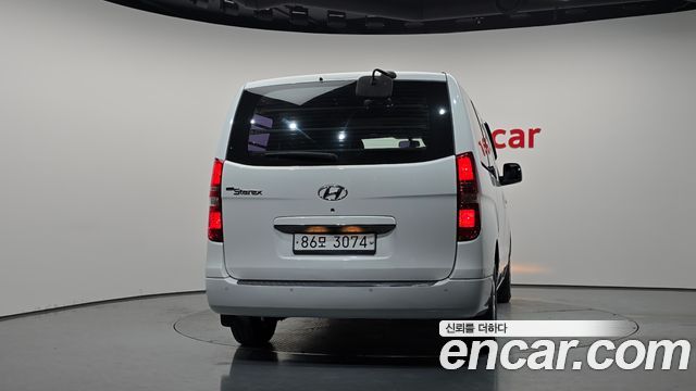 Hyundai Starex из Кореи Encar