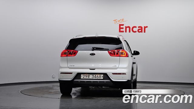 Kia Niro из Кореи Encar