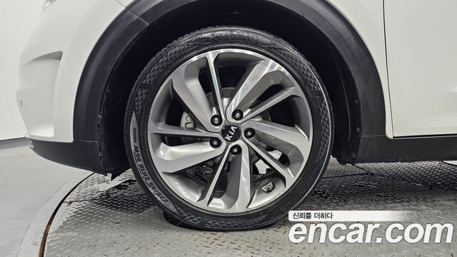 Kia Niro из Кореи Encar
