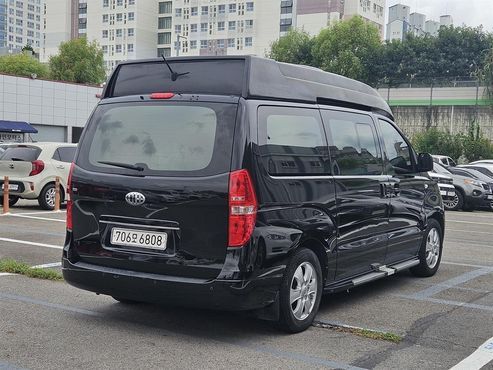 Hyundai Starex Limousine LPi — пробег 99 085 км — фото 2 из 5