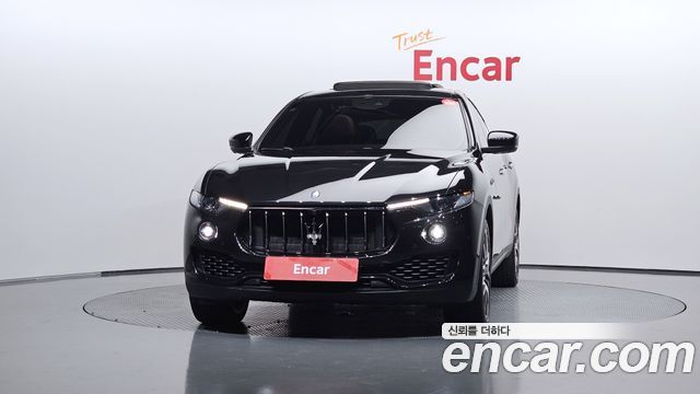 Maserati Levante из Кореи Encar