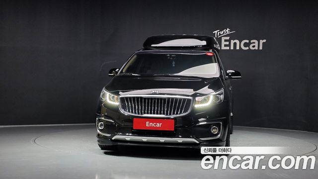Kia Carnival Gasoline 9-seater Hi-Limousine Noblesse — пробег 53 328 км — фото 3 из 5