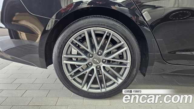 Genesis G70 из Кореи Encar