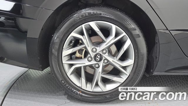 Hyundai Sonata 2.0 Premium Plus — пробег 70 701 км — фото 5 из 5