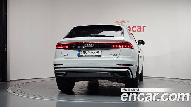Audi Q8 из Кореи Encar