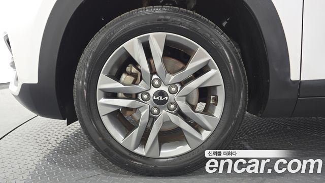 Kia Seltos из Кореи Encar
