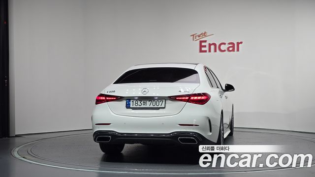 Mercedes-Benz C-Class C300 4MATIC AMG Line — пробег 66 274 км — фото 4 из 5
