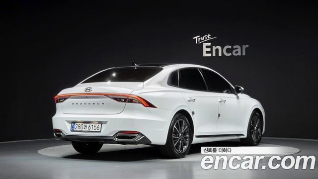 Hyundai Grandeur из Кореи Encar