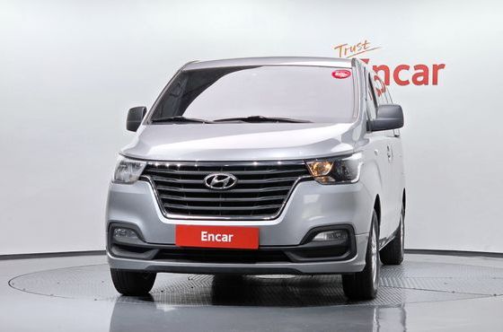 Hyundai Starex Van 5-Seater Smart — пробег 279 509 км — фото 3 из 5