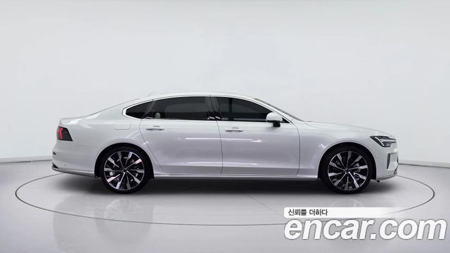 Volvo S90 B5 Ultra Bright Air sus — пробег 306 км — фото 3 из 5