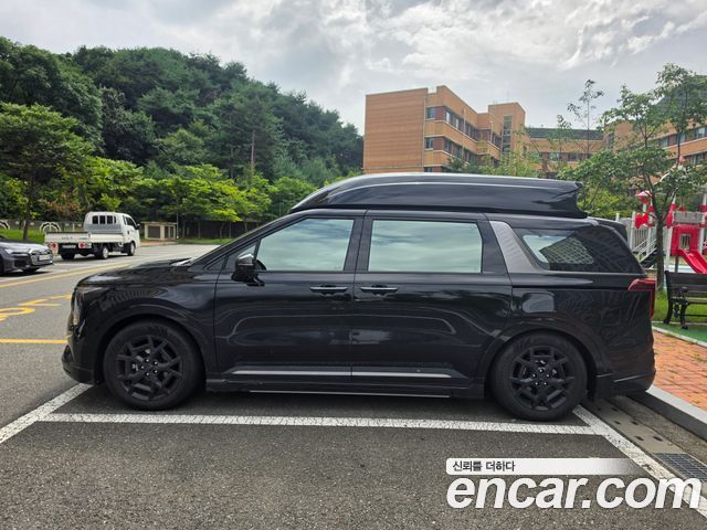 Kia Carnival HEV 9-Seater Hi-Limousine (Special vehicle) — пробег 14 000 км — фото 5 из 5