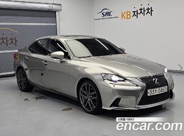 Lexus IS F-Sport XE30 — пробег 121 250 км — фото 4 из 5
