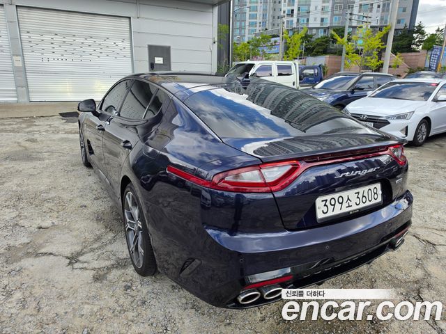 Kia Stinger из Кореи Encar