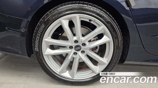 Audi A7 из Кореи Encar