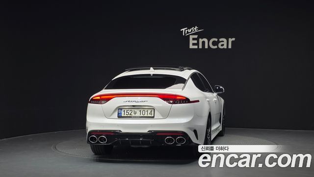 Kia Stinger из Кореи Encar