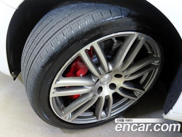 Maserati Ghibli из Кореи Encar
