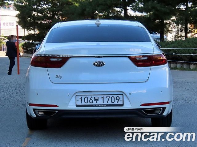 Kia K7 из Кореи Encar