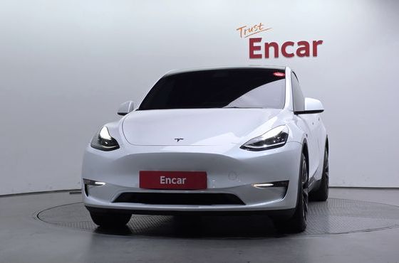 Tesla Model Y Long Range AWD — пробег 93 693 км — фото 3 из 5