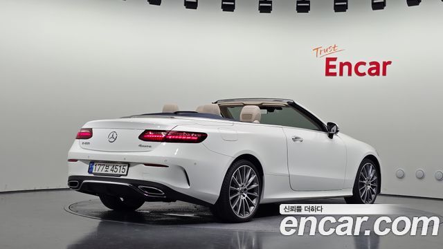 Mercedes-Benz E-Class E450 4MATIC Cabriolet — пробег 31 884 км — фото 2 из 5