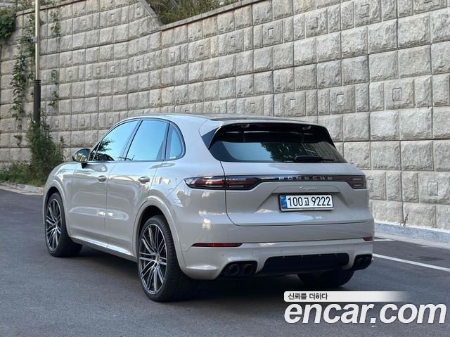 Porsche Cayenne 3.0 — пробег 38 700 км — фото 4 из 5