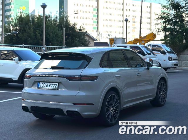 Porsche Cayenne 3.0 — пробег 38 700 км — фото 5 из 5