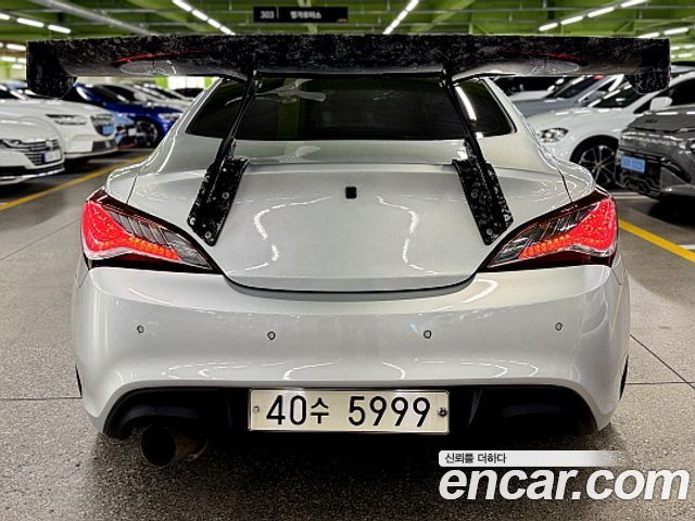 Hyundai Genesis из Кореи Encar