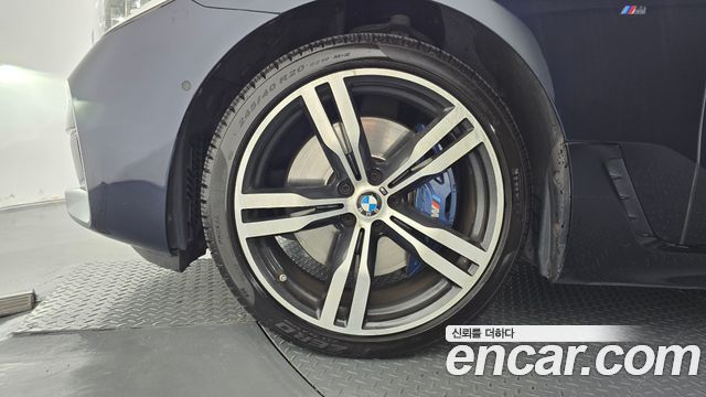 BMW Gran Turismo 640i xDrive M Sport — пробег 121 160 км — фото 5 из 5