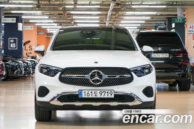 Mercedes-Benz GLC-Class GLC300 4MATIC Avnatgarde Coupe — пробег 9 565 км — фото 1 из 5