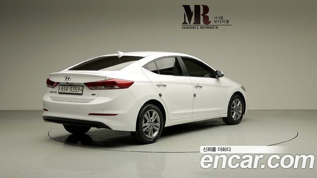 Hyundai AVANTE из Кореи Encar