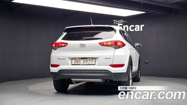 Hyundai Tucson из Кореи Encar
