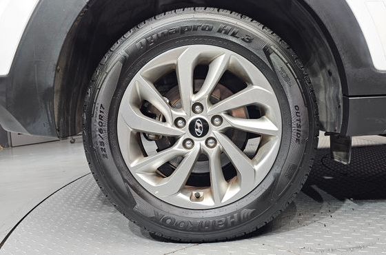 Hyundai Tucson Diesel 1.7 2WD Style — пробег 79 742 км — фото 5 из 5