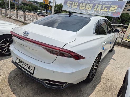 Hyundai Grandeur 2.5 Premium Choice — пробег 79 000 км — фото 2 из 5