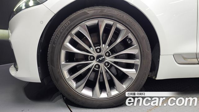 Kia K9 из Кореи Encar