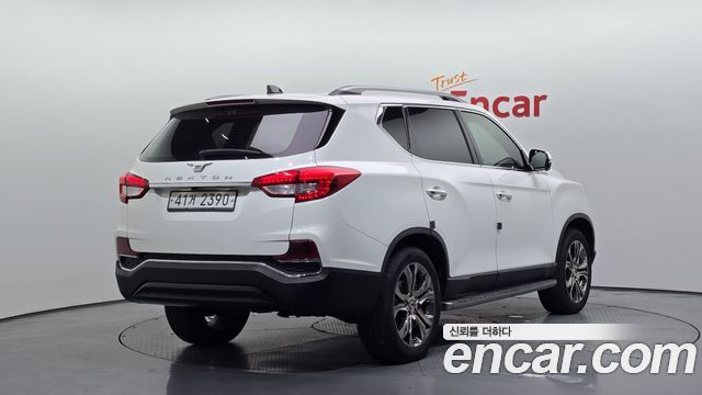 Ssangyong Rexton из Кореи Encar