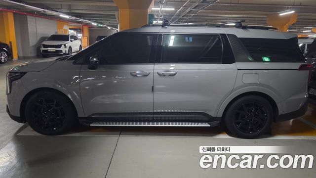 Kia Carnival Gasoline 9 Seater X Line — пробег 20 000 км — фото 2 из 5